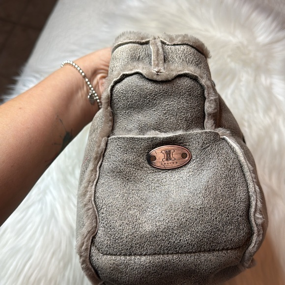 Celine Shearling Boogie Bag Taupe - Picture 6 of 17